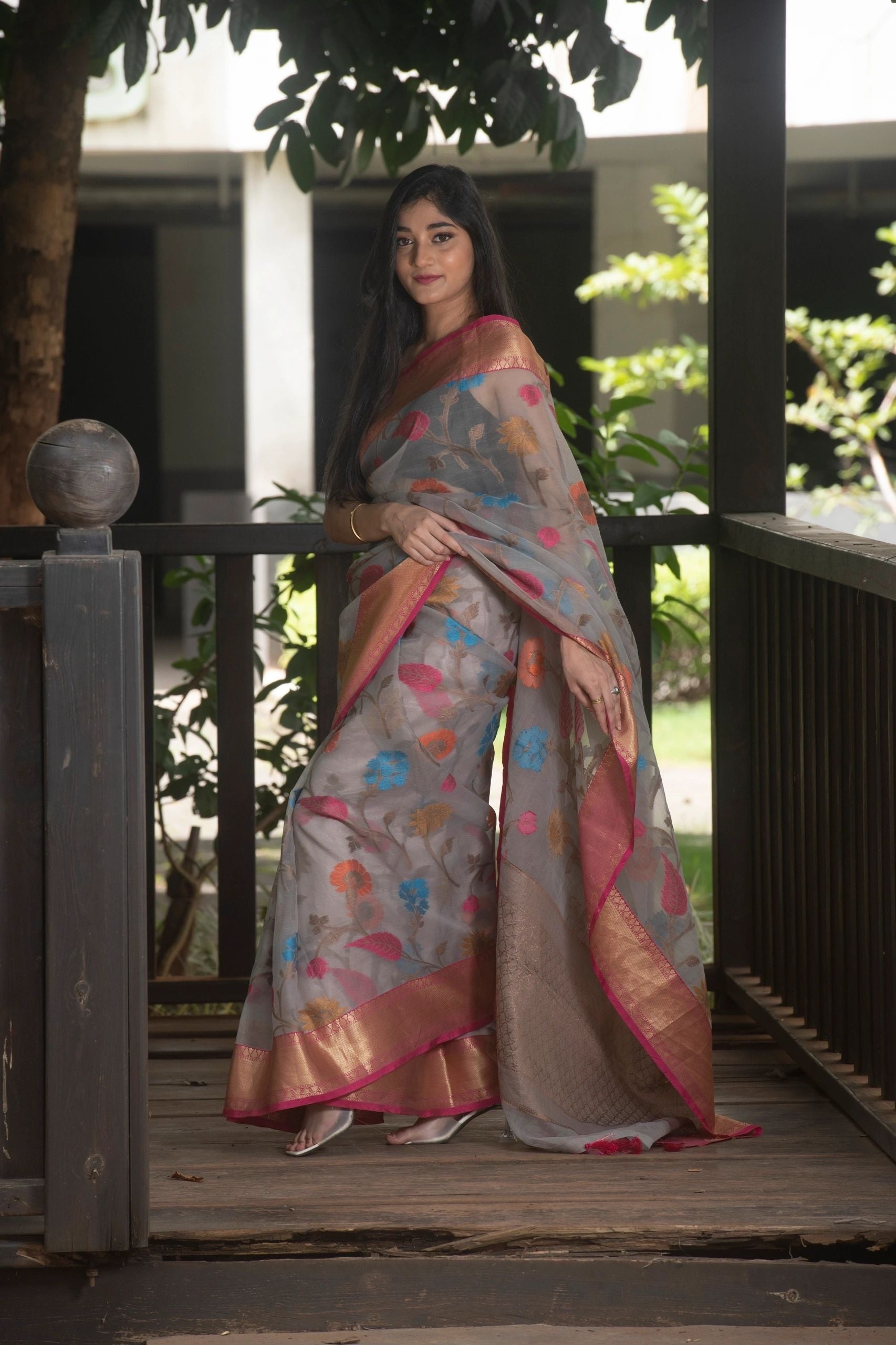 Grey Floral Organza Silk saree | Weave Owl handwoven in banaras