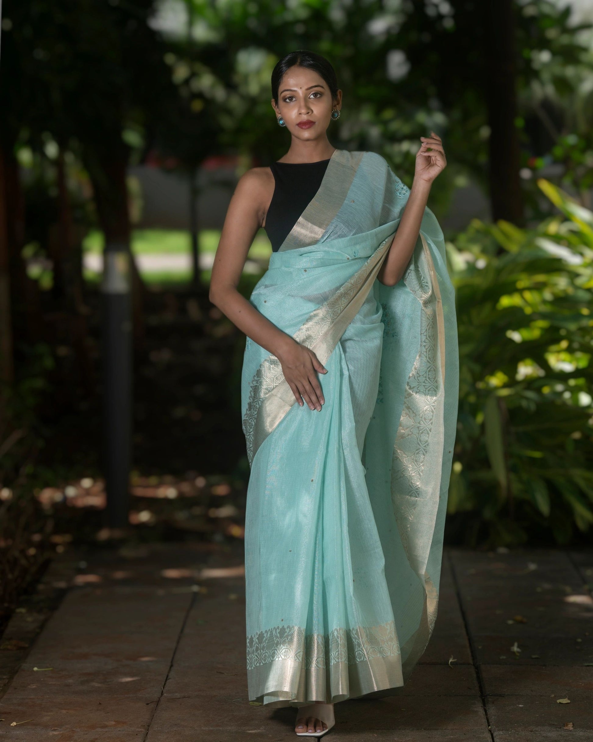 Sea Green Embellished Jute Saree