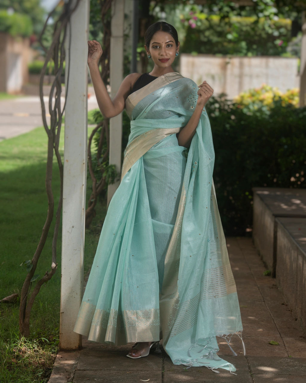 Sea Green Embellished Jute Saree