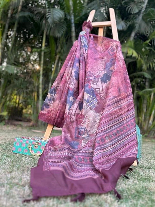 A brown geometric design cotton saree