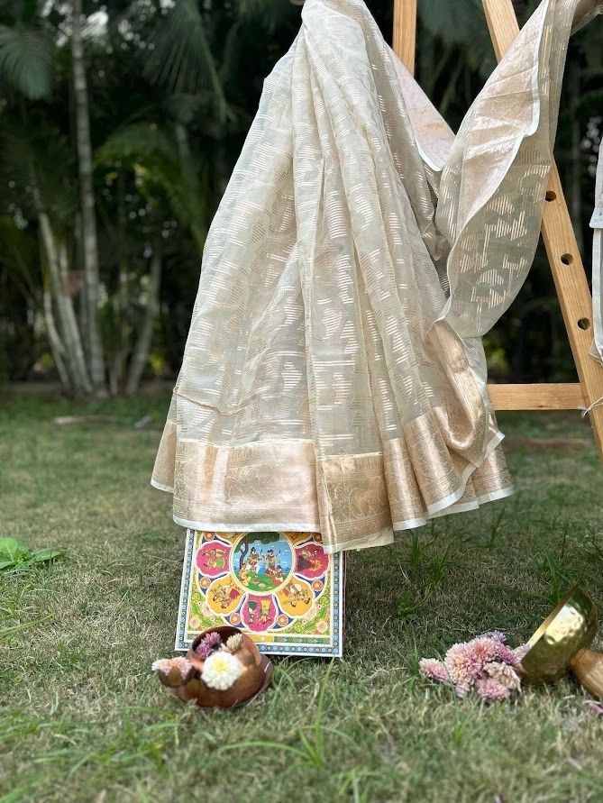 Organza Cream & Golden with Abstract Design