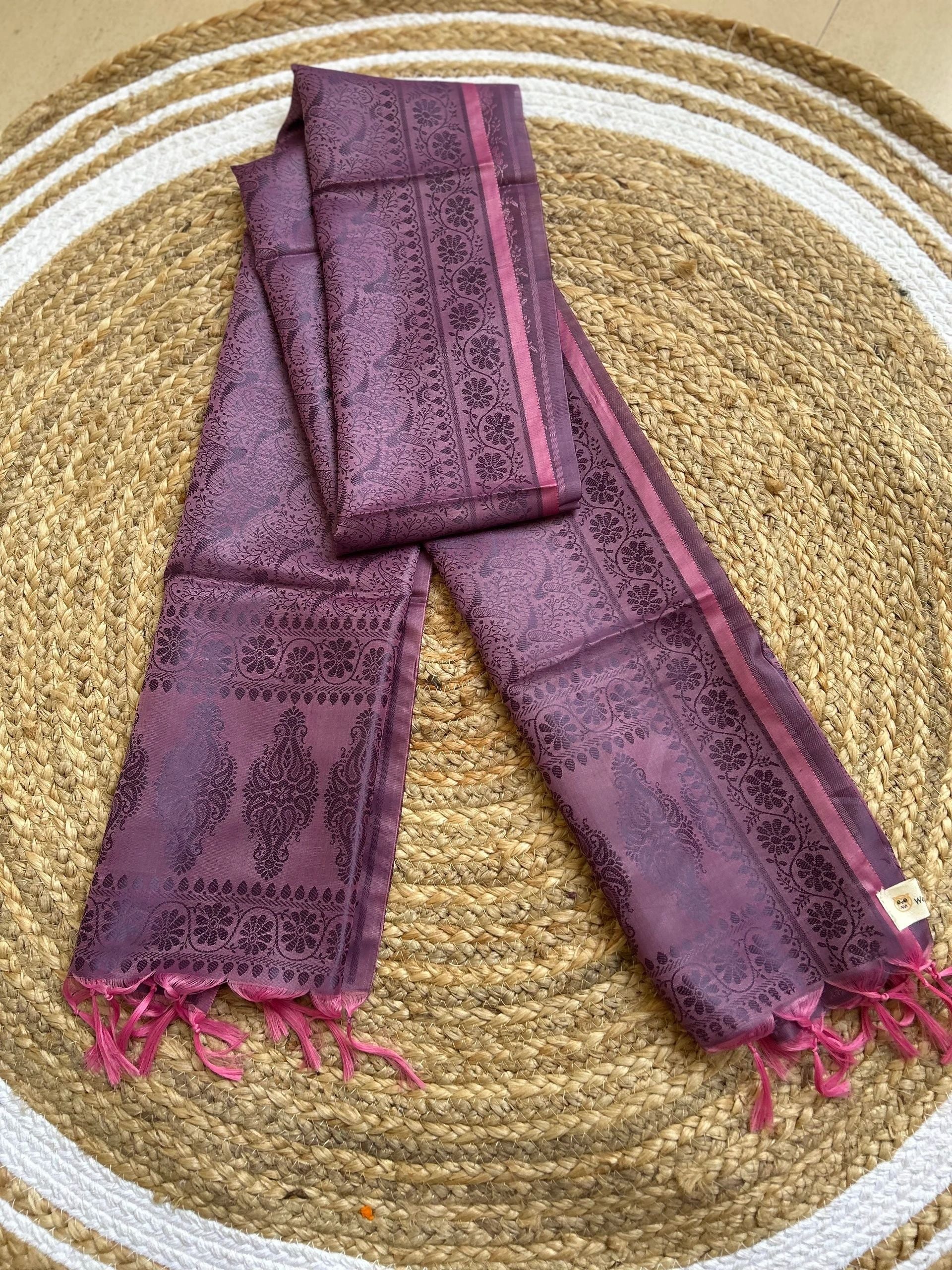 Pink body with purple motifs stole