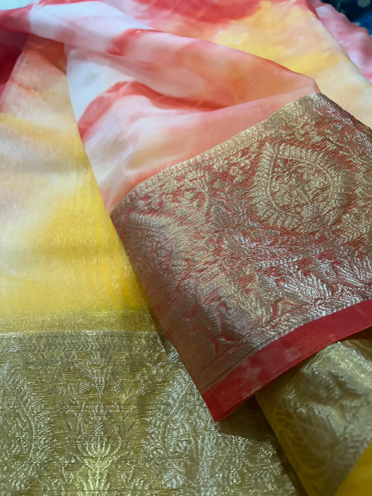 Red and Yellow Lightweight Organza Banarasi Saree - Weave Owl (Copy)
